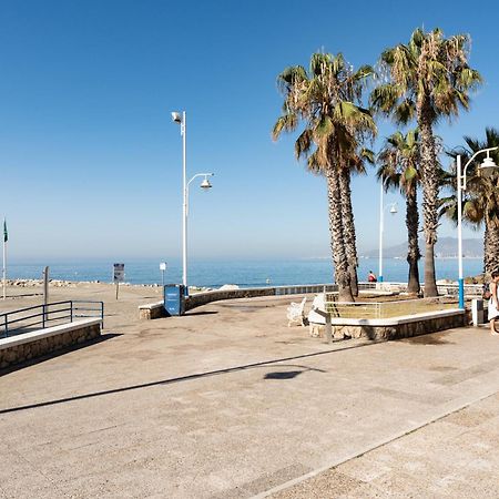 A La Orilla Del Mar, Pedregalejo Apartment Rincón de la Victoria Екстериор снимка