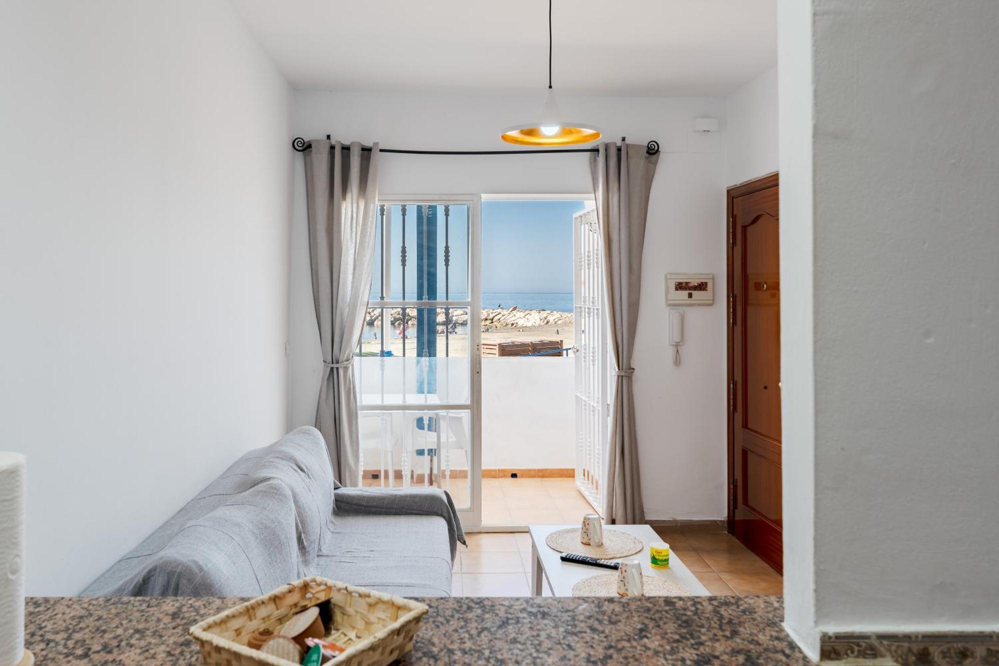 A La Orilla Del Mar, Pedregalejo Apartment Rincón de la Victoria Екстериор снимка